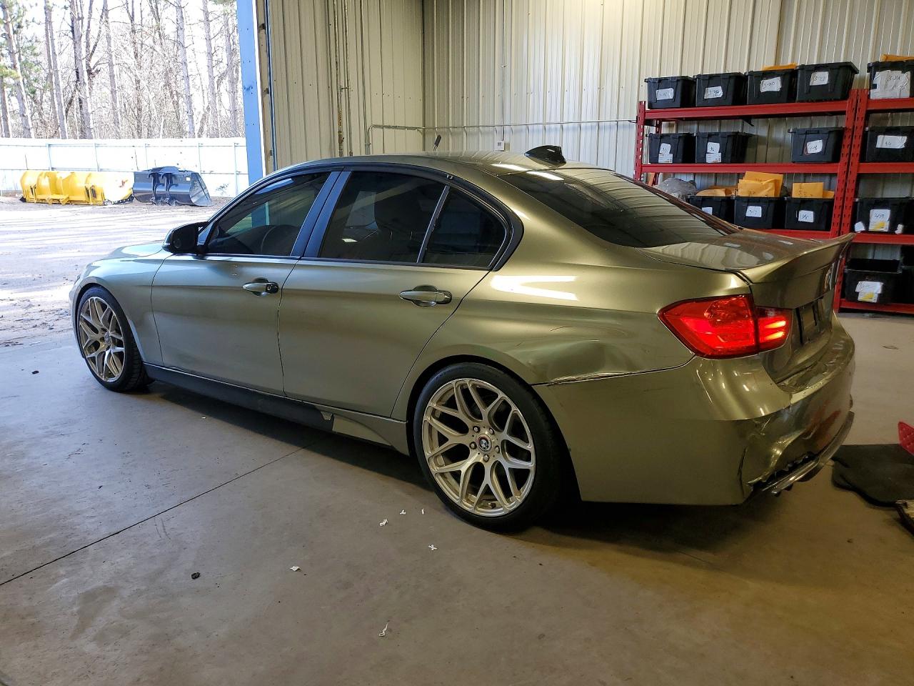 2014 BMW 328 I — снимка 2