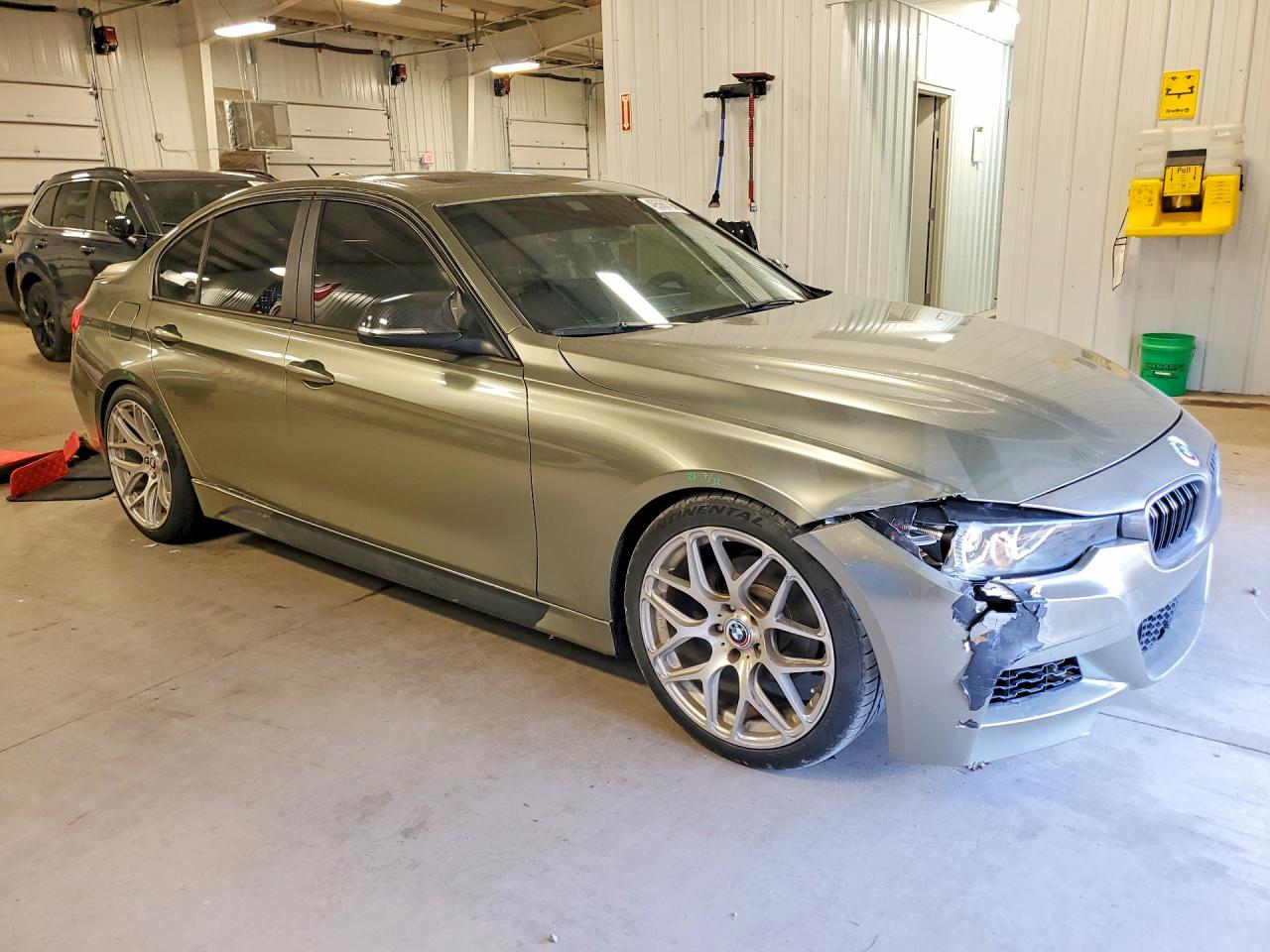 2014 BMW 328 I — снимка 4
