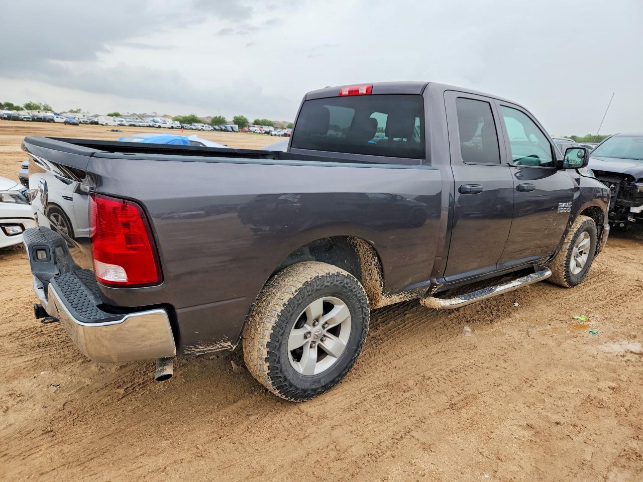 2018 RAM 1500 ST — снимка 3