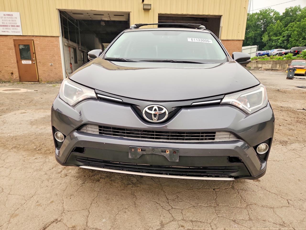 2016 TOYOTA RAV4 XLE — снимка 5