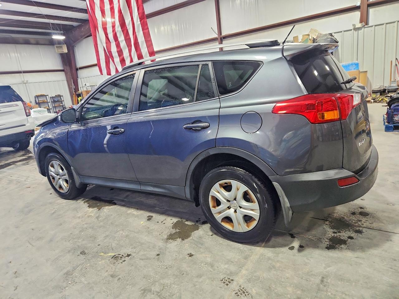 2015 TOYOTA RAV4 LE — снимка 2