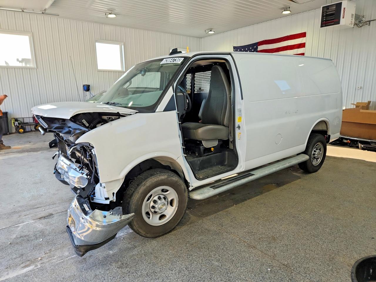 2025 CHEVROLET EXPRESS G2500