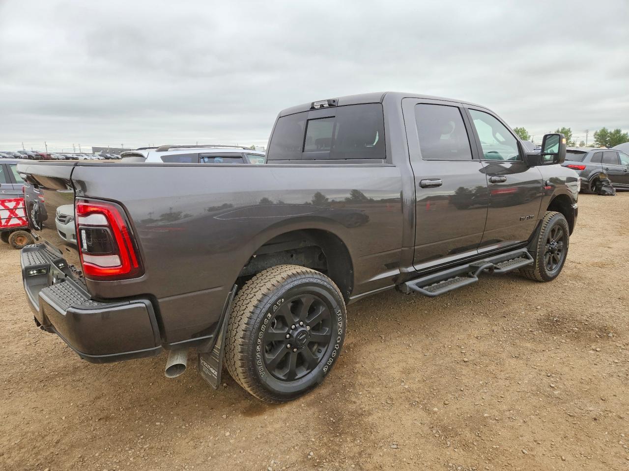 2024 RAM 3500 LARAMIE — снимка 3
