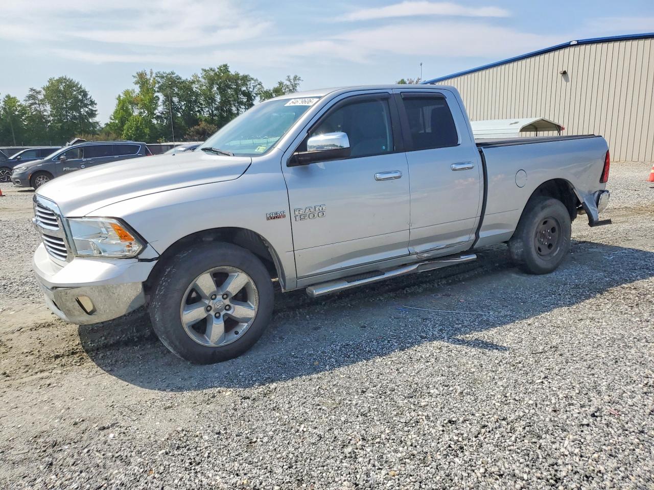 2015 RAM 1500 SLT