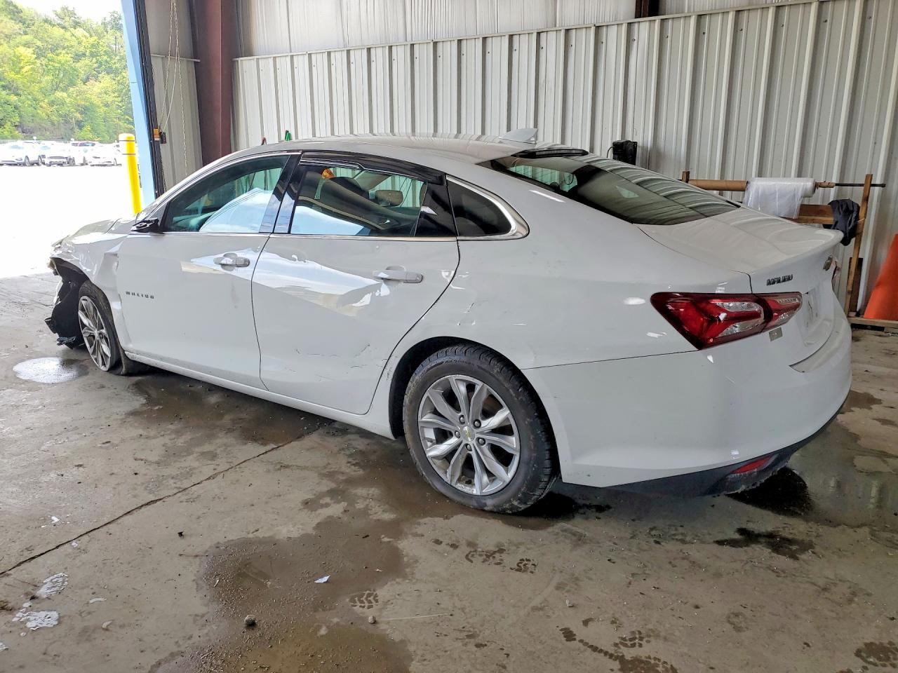 2020 CHEVROLET MALIBU LT — снимка 2