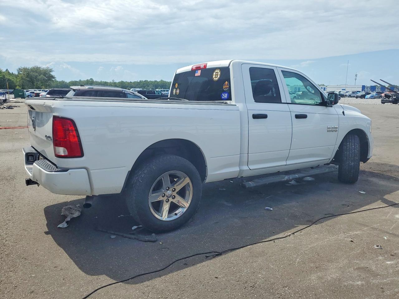 2017 RAM 1500 ST — снимка 3