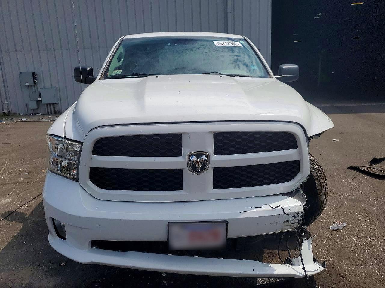 2017 RAM 1500 ST — снимка 5
