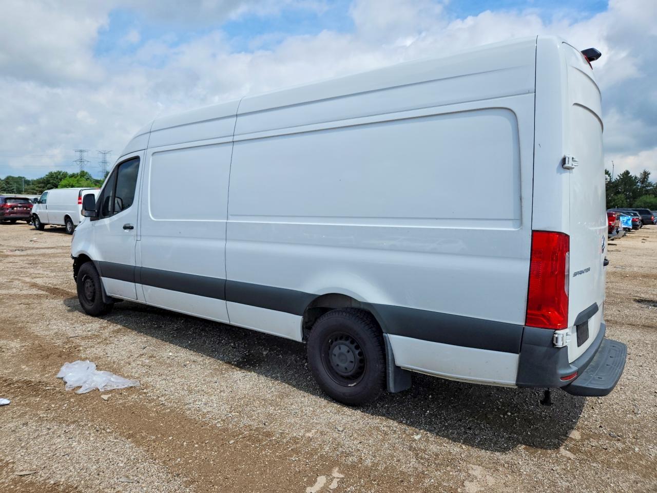 2023 MERCEDES-BENZ SPRINTER 2500 — снимка 2