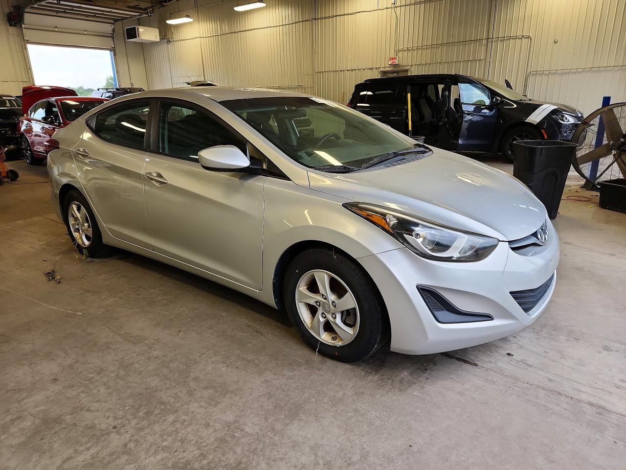 2015 HYUNDAI ELANTRA SE — снимка 4