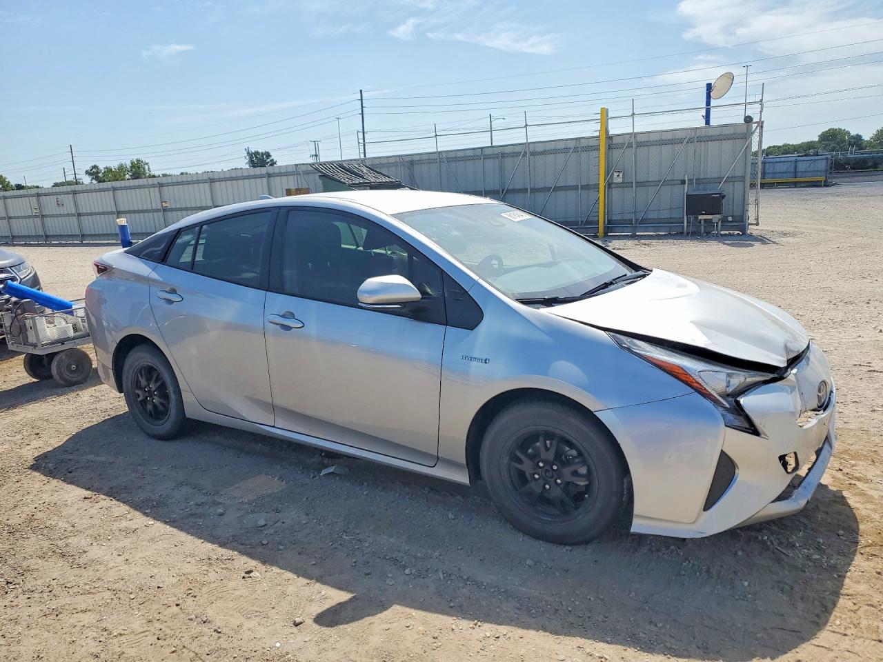 2017 TOYOTA PRIUS TWO — снимка 4