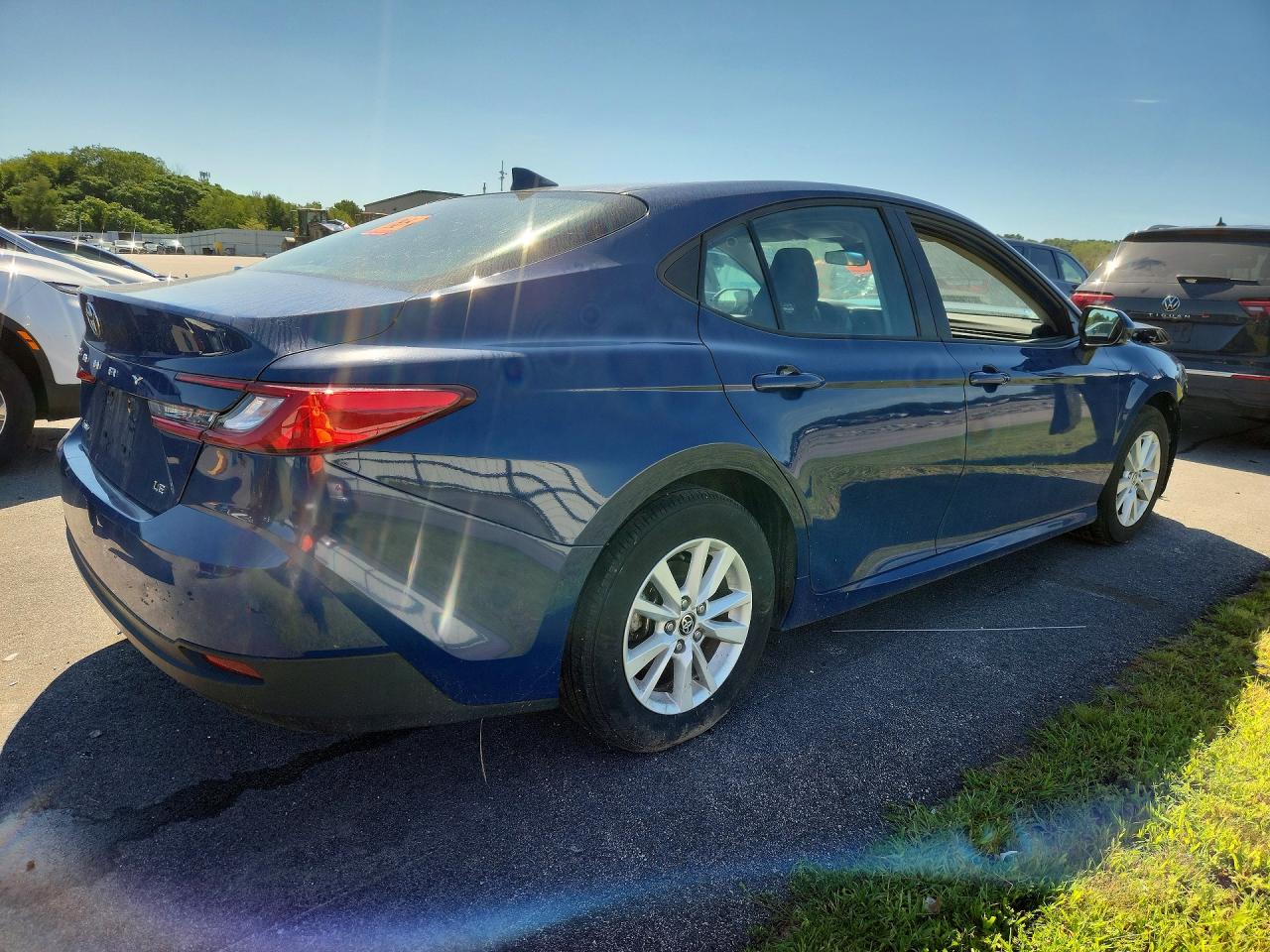 2025 TOYOTA CAMRY LE — снимка 3