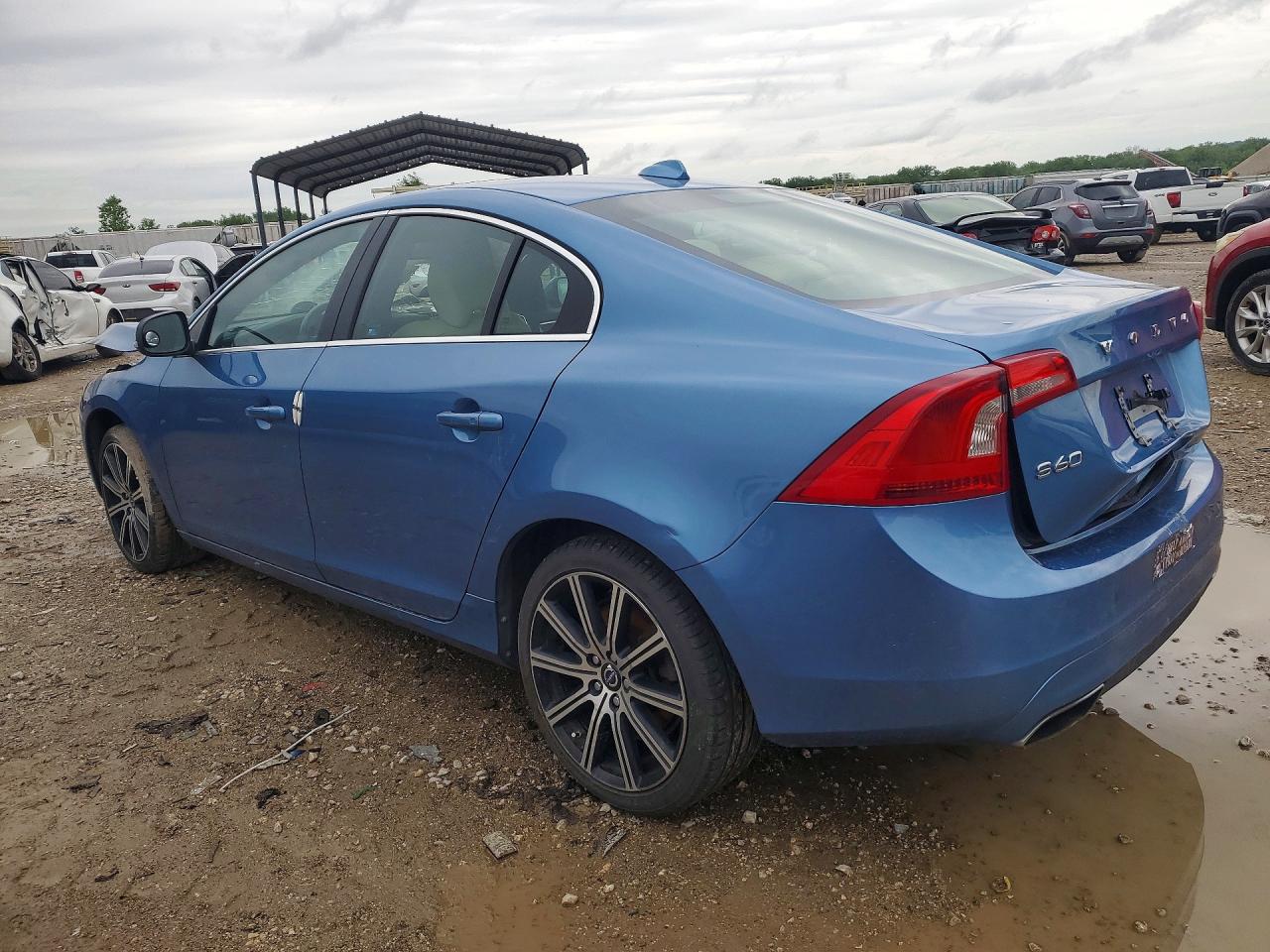 2015 VOLVO S60 PREMIER — снимка 2