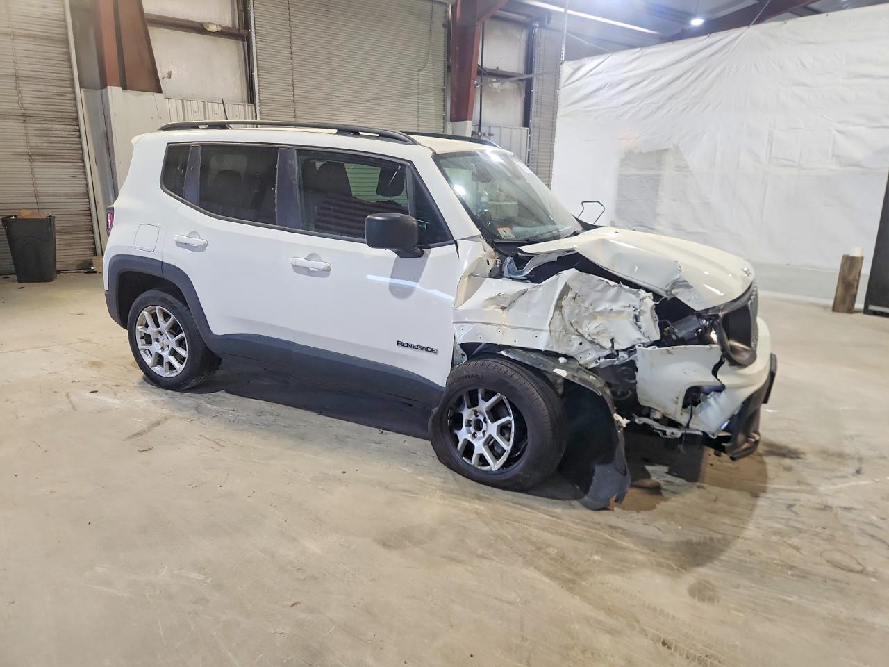 2023 JEEP RENEGADE LATITUDE — снимка 4