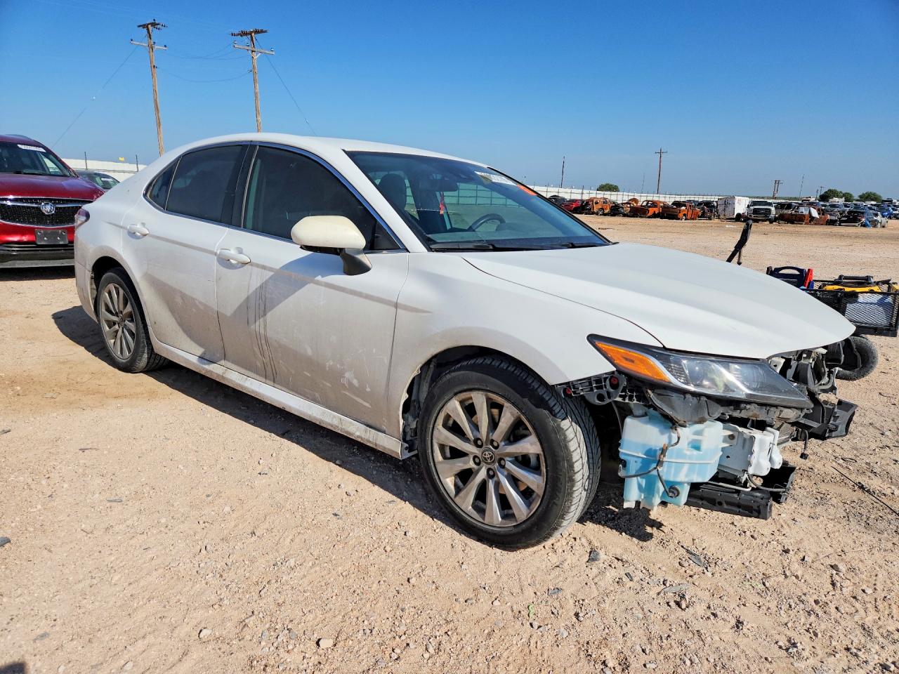 2020 TOYOTA CAMRY LE — снимка 4