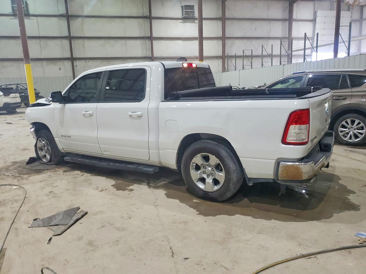 2022 RAM 1500 BIG HORN — снимка 2