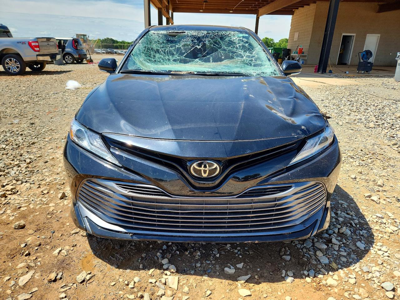 2020 TOYOTA CAMRY XLE — снимка 5