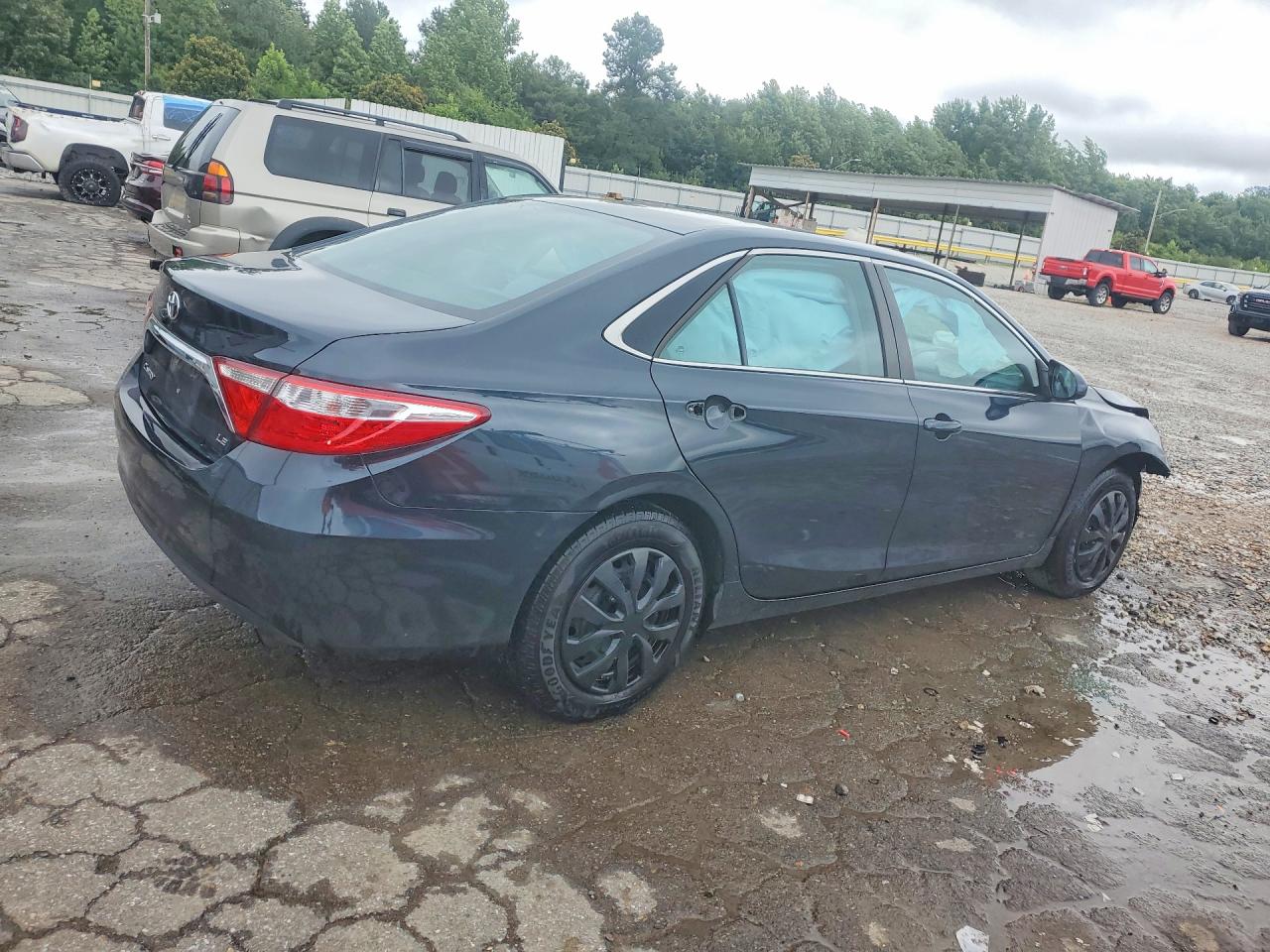 2015 TOYOTA CAMRY LE — снимка 3