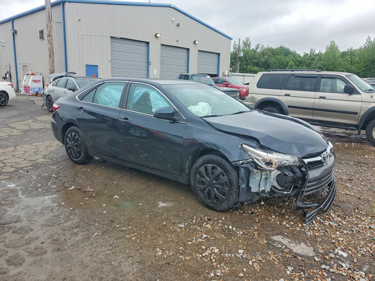 2015 TOYOTA CAMRY LE — снимка 4