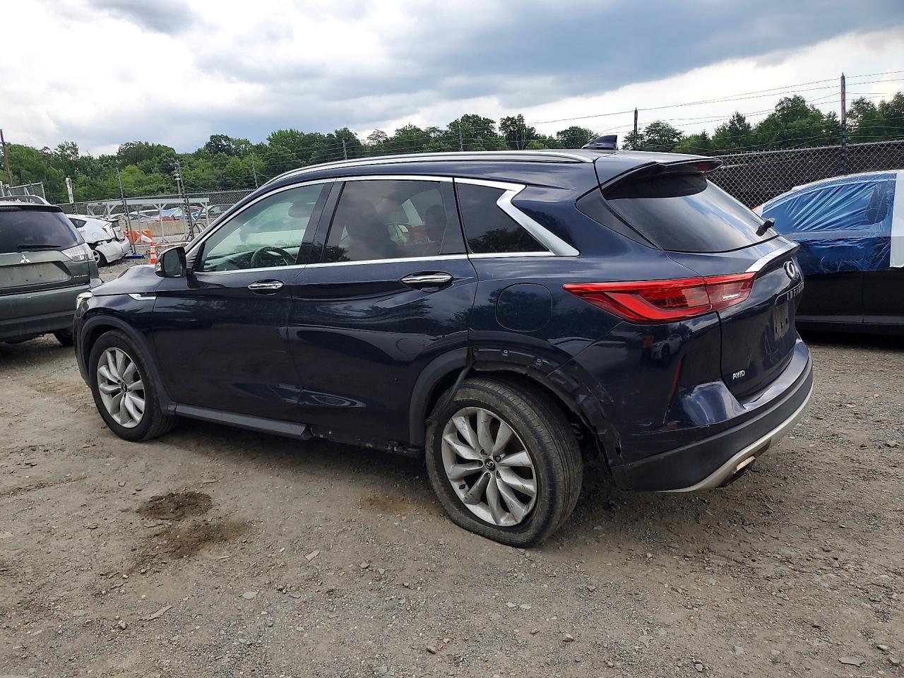 2019 INFINITI QX50 LUXE — снимка 2