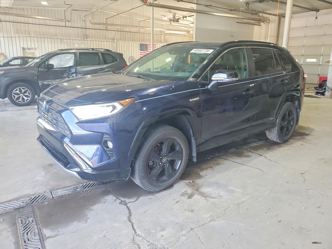 2019 TOYOTA RAV4 XSE