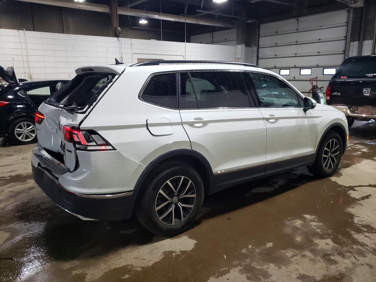 2021 VOLKSWAGEN TIGUAN SE — снимка 3