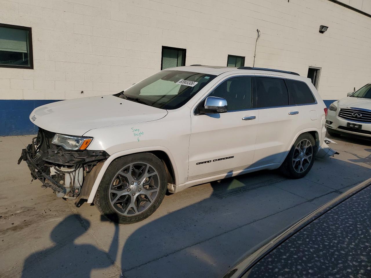 2019 JEEP GRAND CHEROKEE OVERLAND
