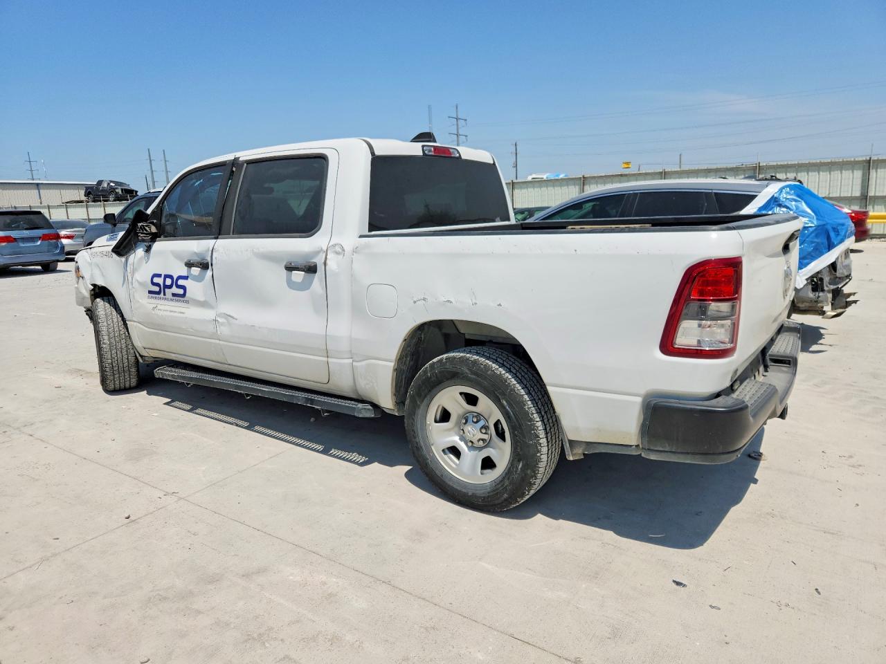 2024 RAM 1500 TRADESMAN — снимка 2