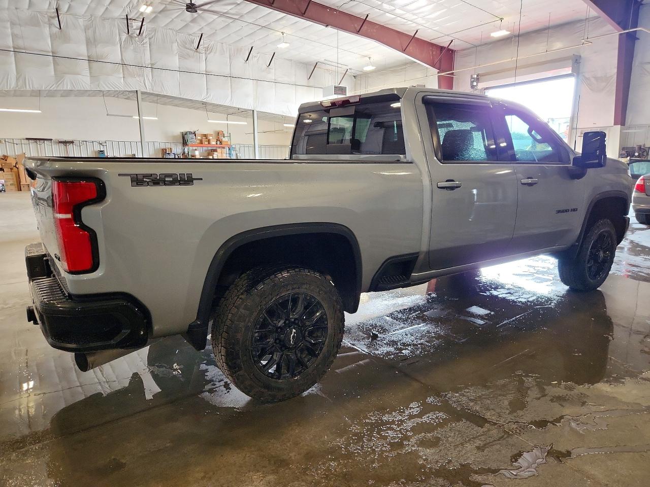 2025 CHEVROLET SILVERADO K3500 LTZ — снимка 3