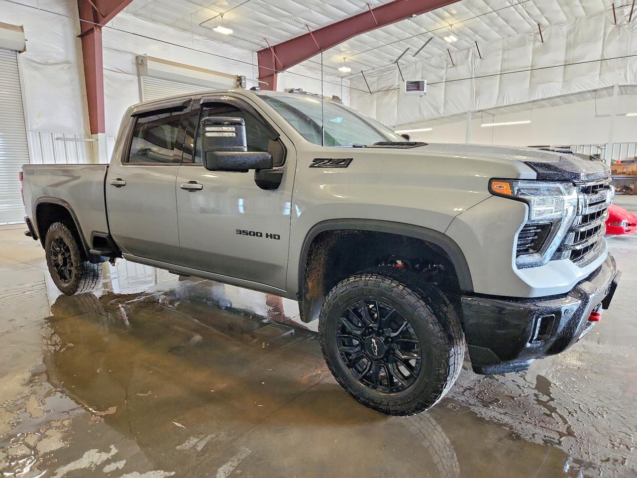 2025 CHEVROLET SILVERADO K3500 LTZ — снимка 4