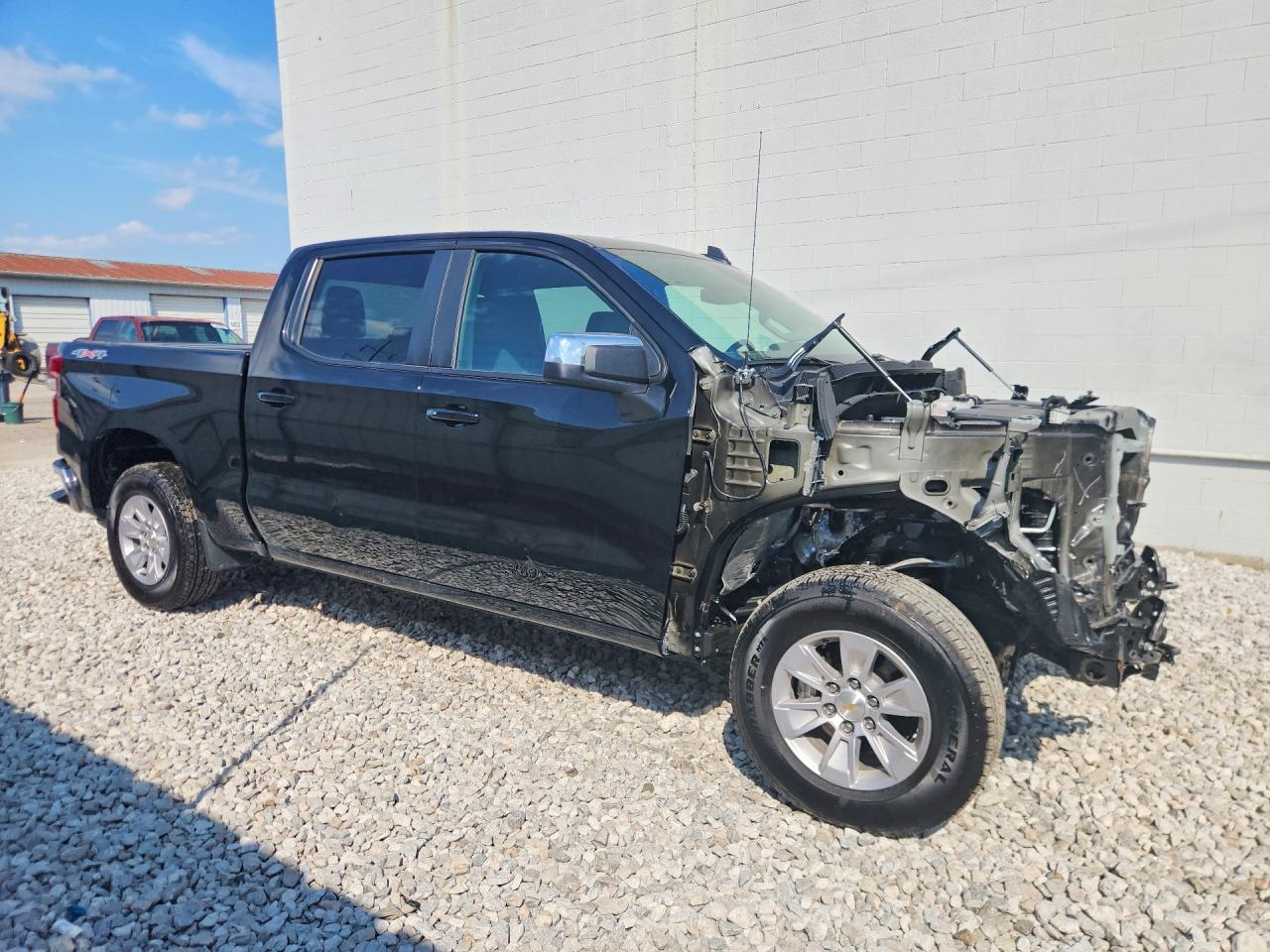 2026 CHEVROLET SILVERADO K1500 LT — снимка 4