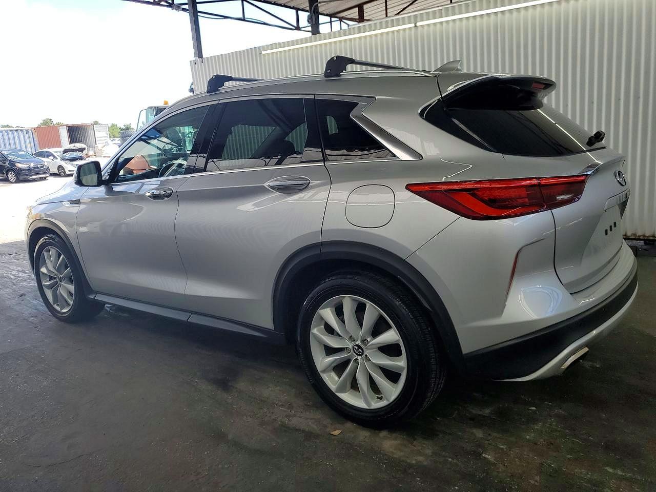 2019 INFINITI QX50 ESSENTIAL — снимка 2