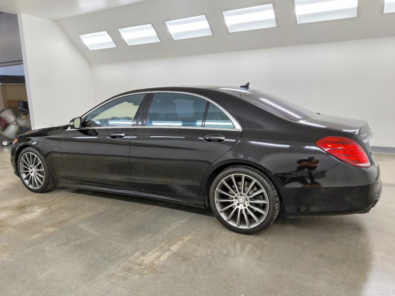 2015 MERCEDES-BENZ S 550 — снимка 2