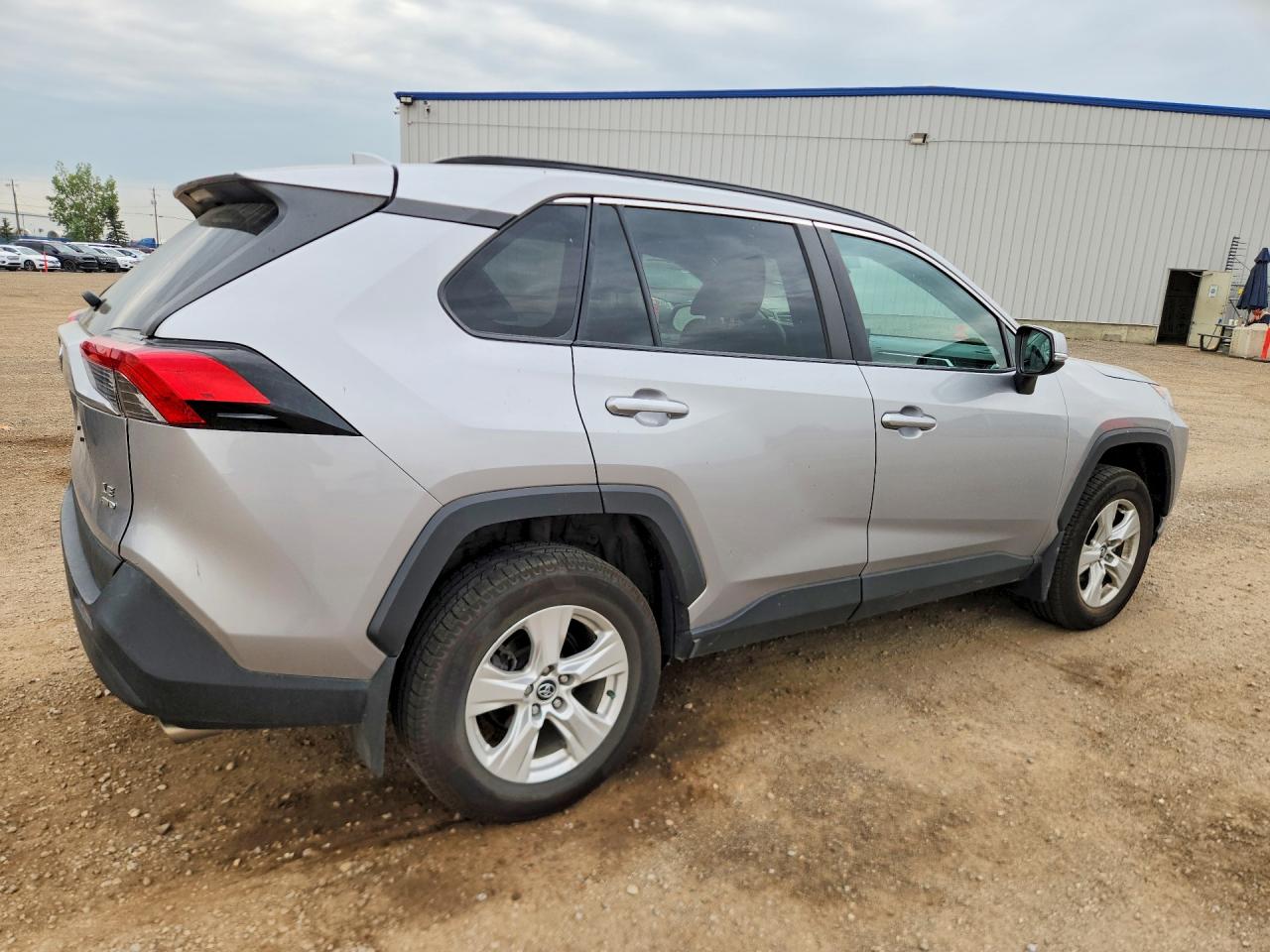 2019 TOYOTA RAV4 LE — снимка 3