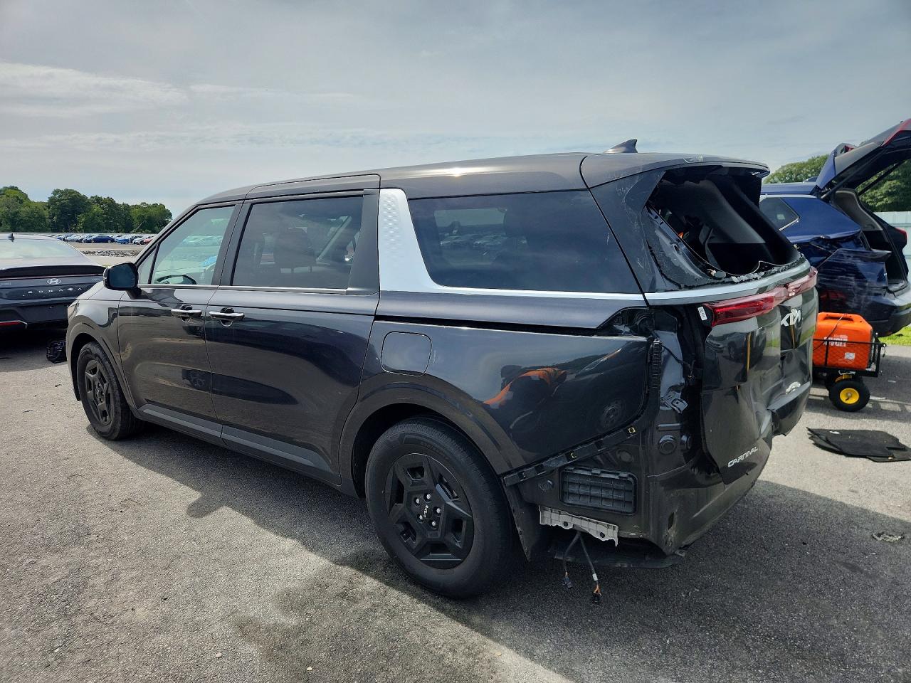2026 KIA CARNIVAL LXS — снимка 2