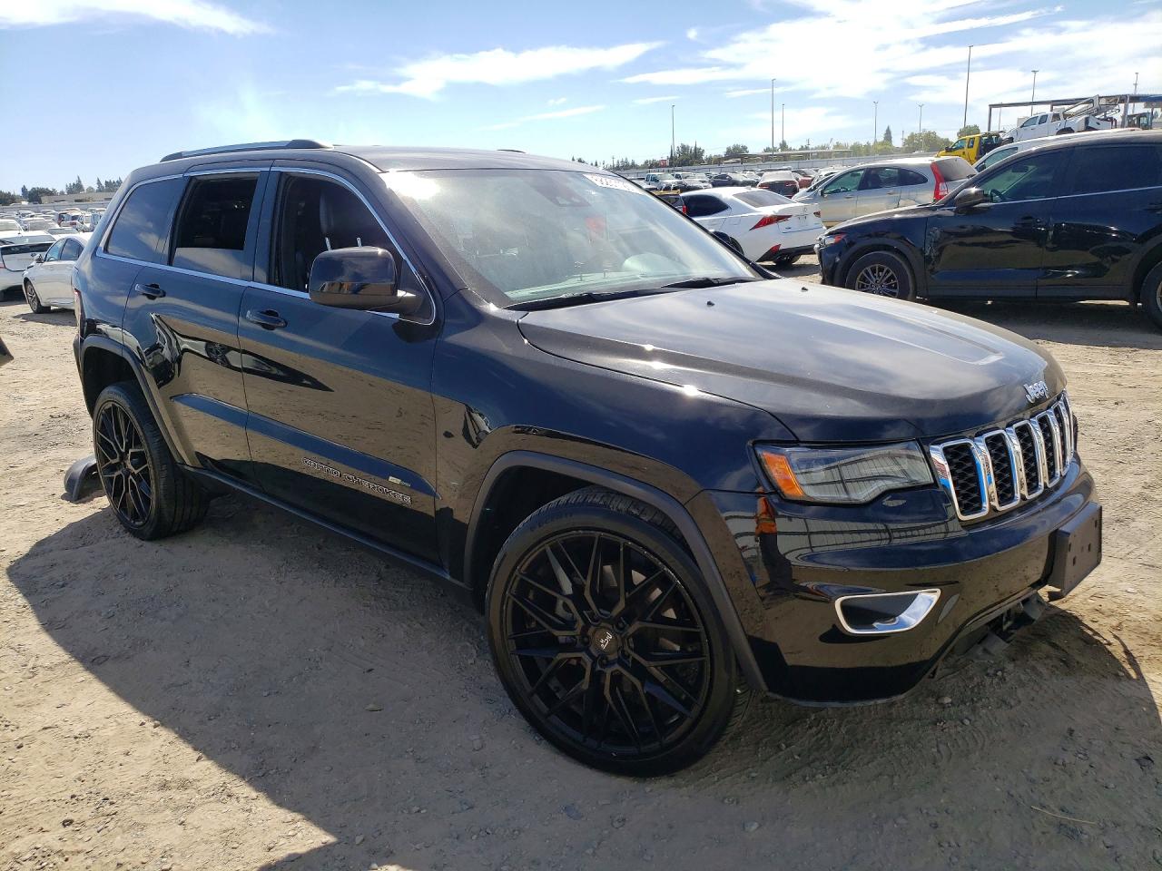 2021 JEEP GRAND CHEROKEE LAREDO — снимка 4