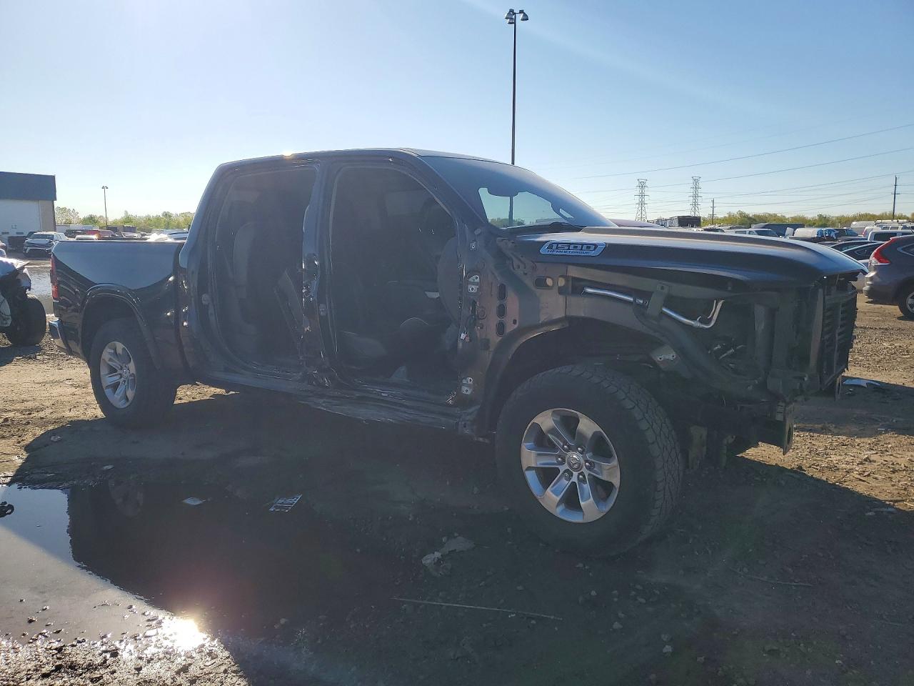 2021 RAM 1500 LARAMIE — снимка 4