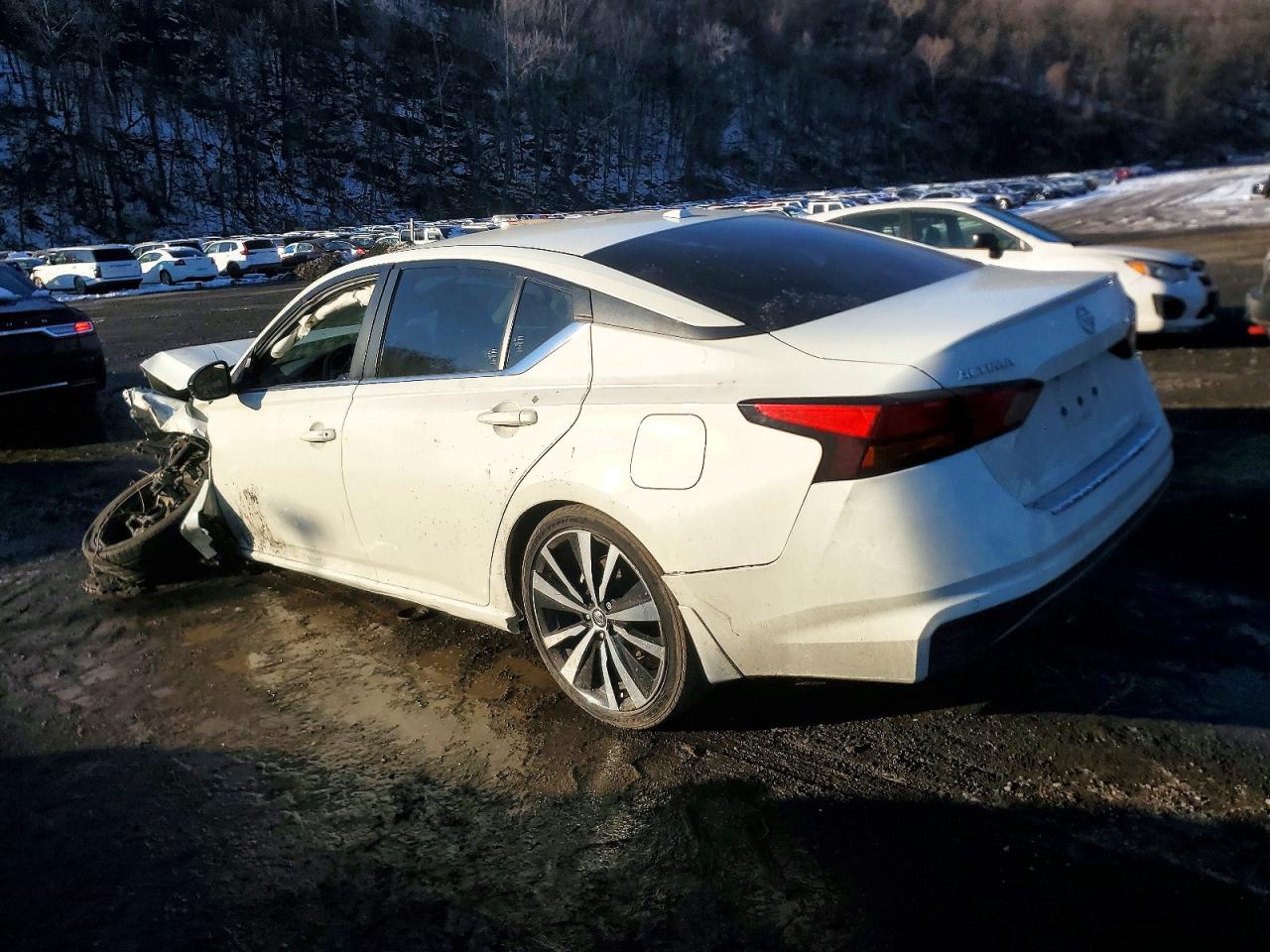 2021 NISSAN ALTIMA SR — снимка 2
