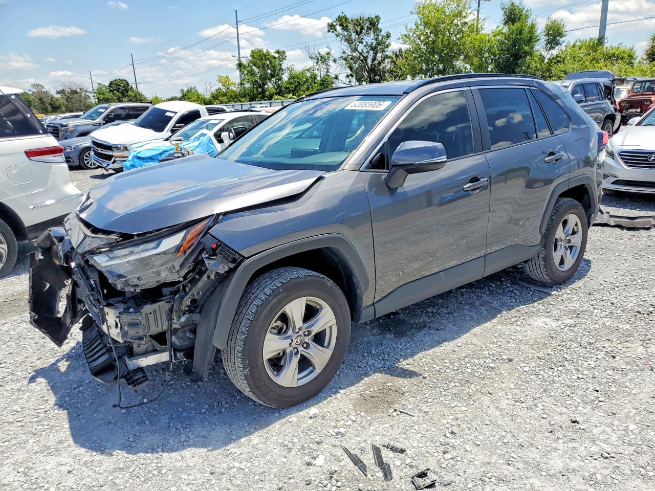 2023 TOYOTA RAV4 XLE