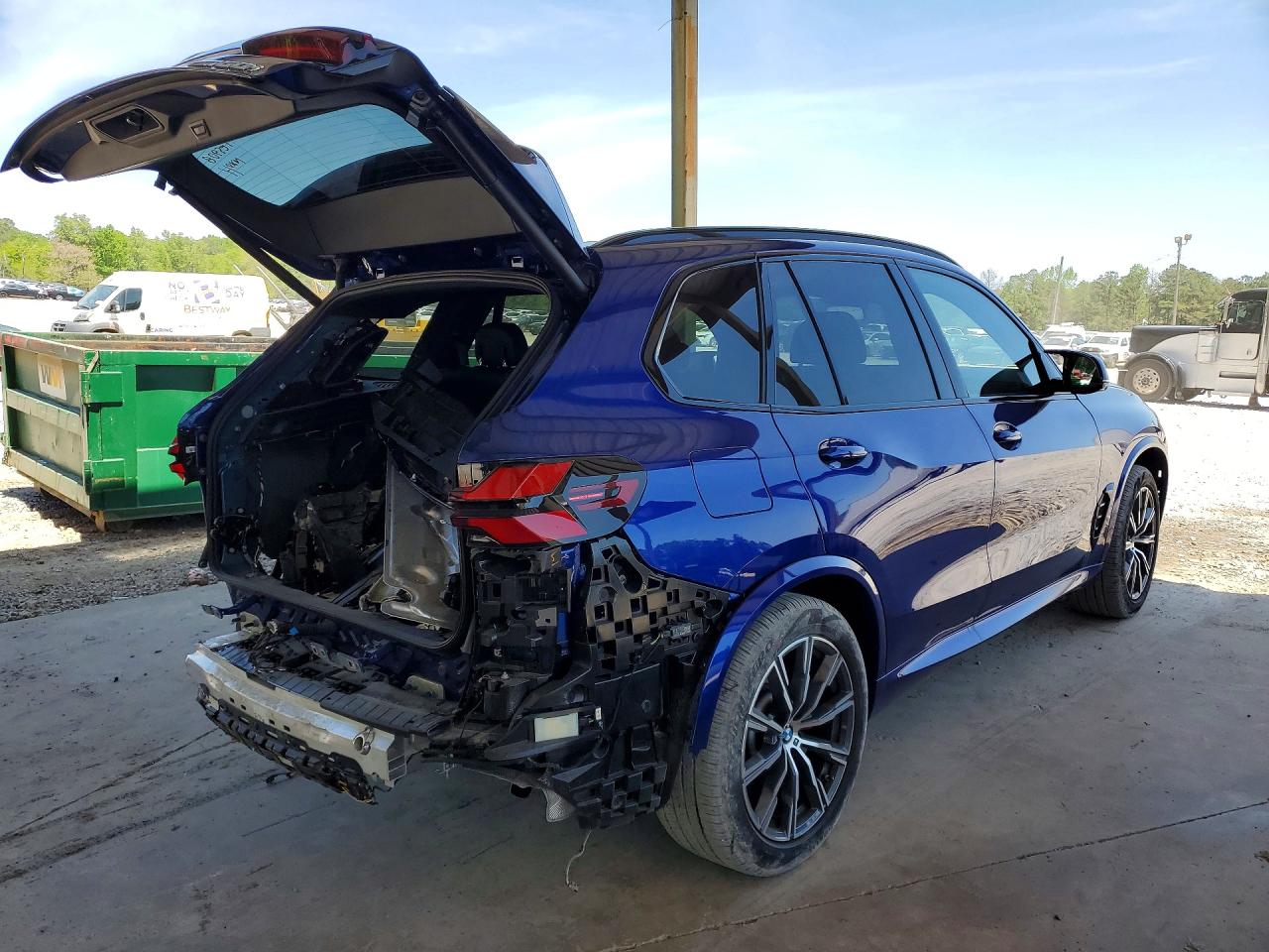 2025 BMW X5 M60I — снимка 3