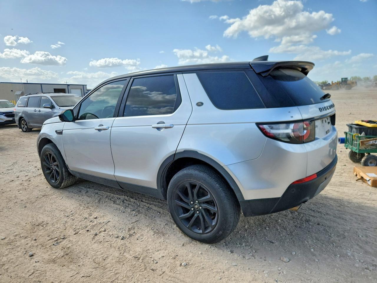 2017 LAND ROVER DISCOVERY SPORT SE — снимка 2