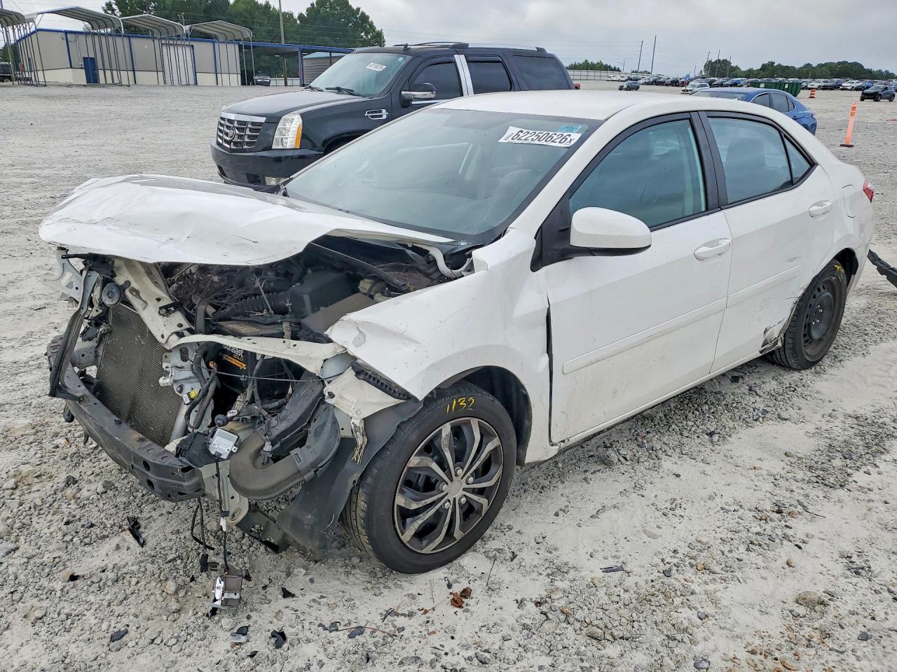 2015 TOYOTA COROLLA LE
