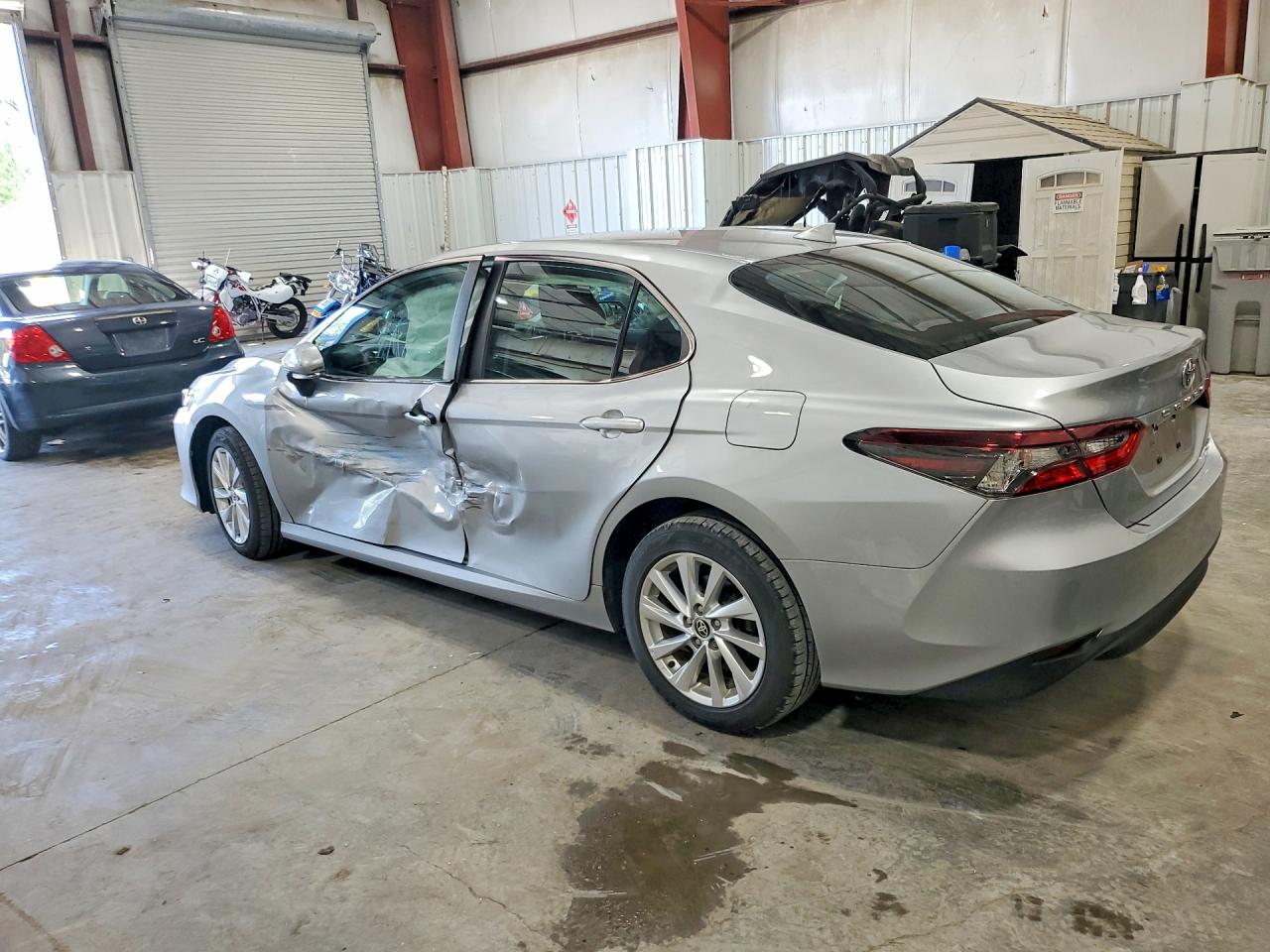 2023 TOYOTA CAMRY LE — снимка 2