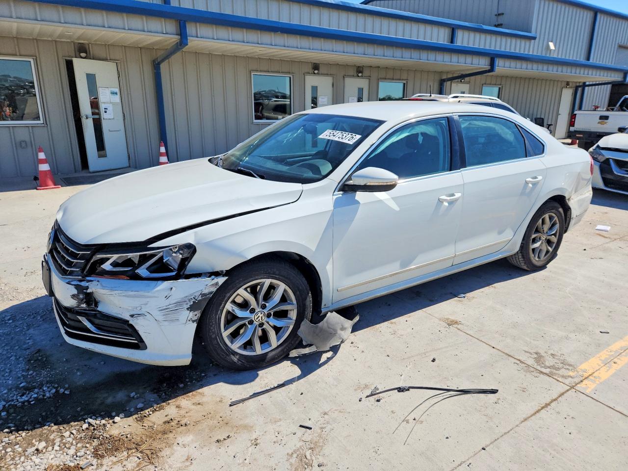 2017 VOLKSWAGEN PASSAT S