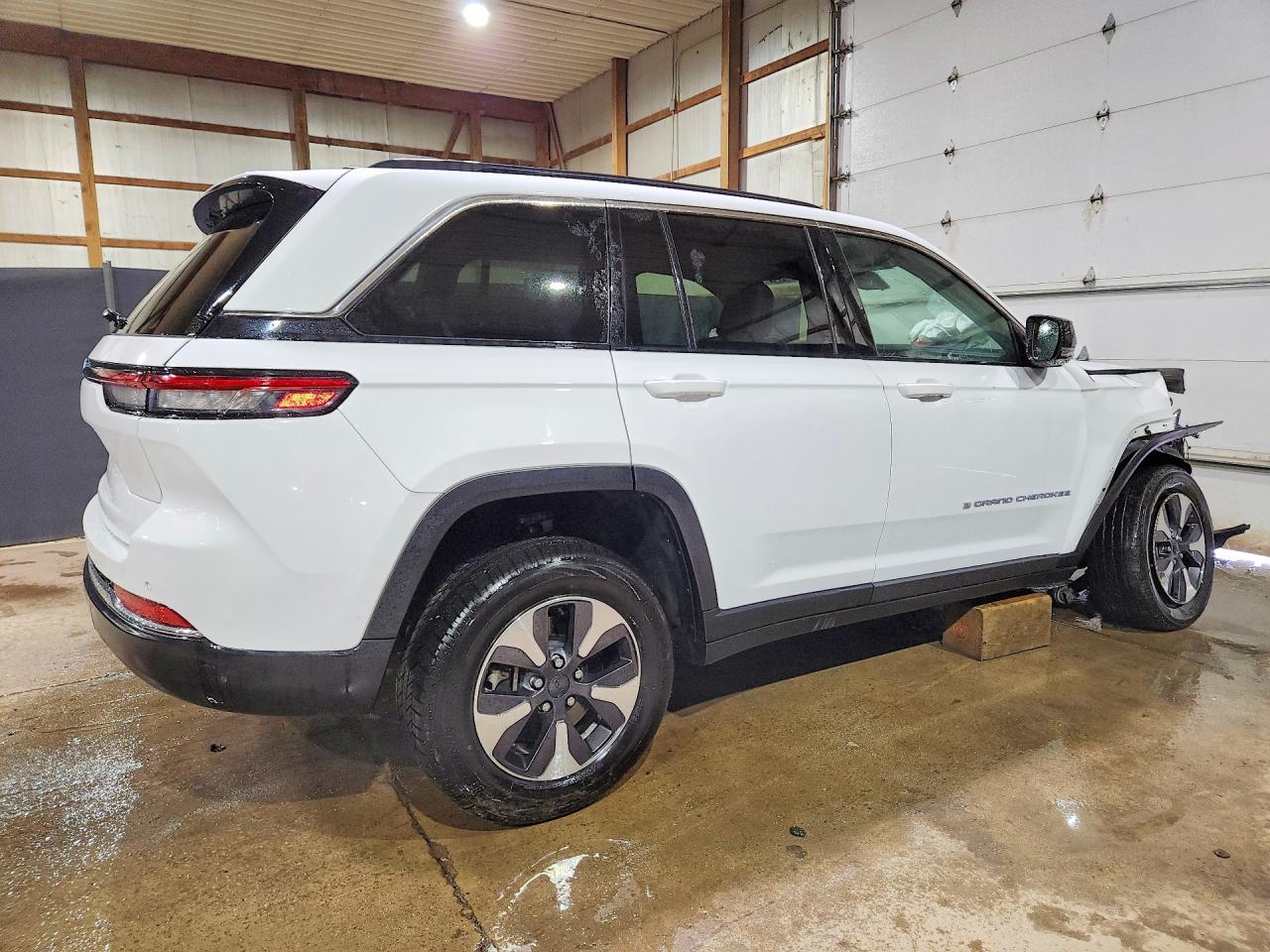 2024 JEEP GRAND CHEROKEE LIMITED 4XE — снимка 3