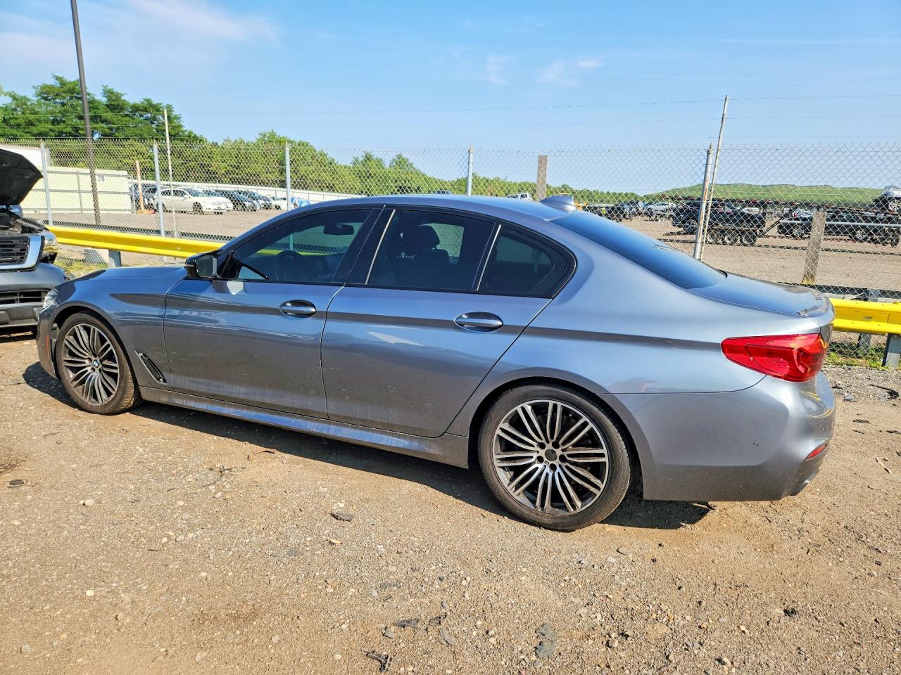 2019 BMW M550XI — снимка 2