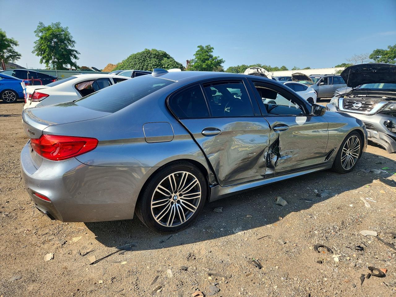 2019 BMW M550XI — снимка 3