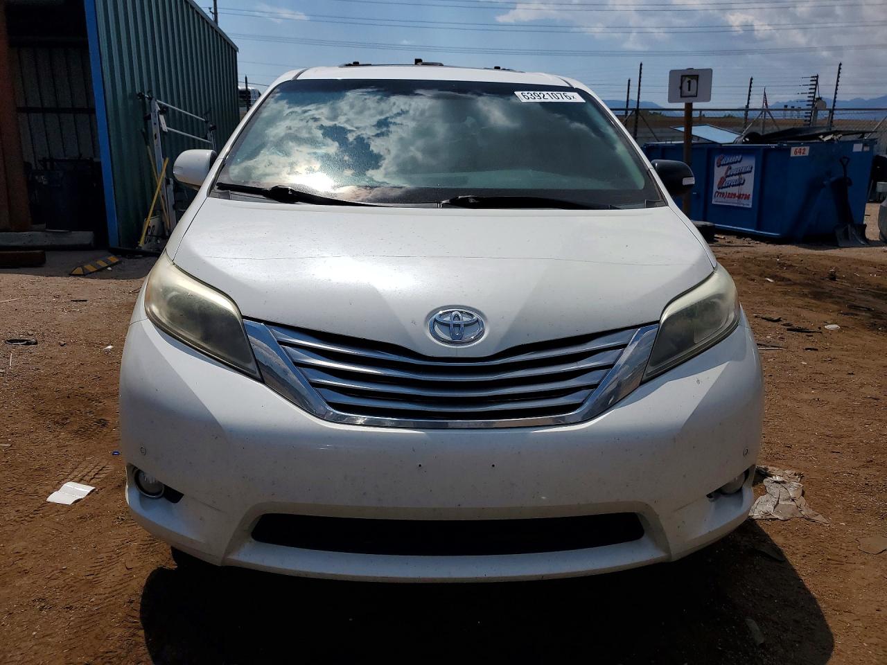2015 TOYOTA SIENNA LIMITED 7-PASSENGER — снимка 5