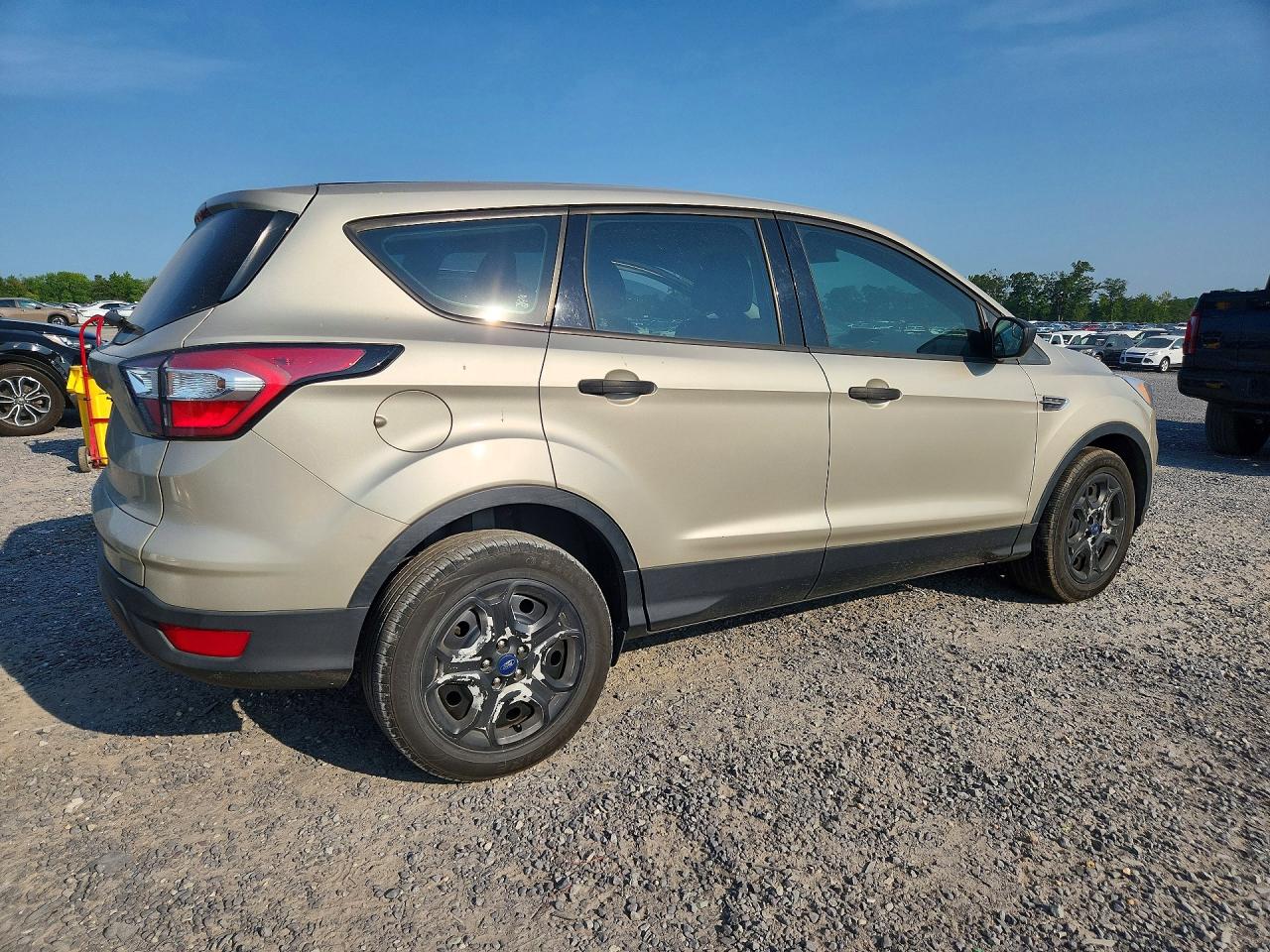 2017 FORD ESCAPE S — снимка 3
