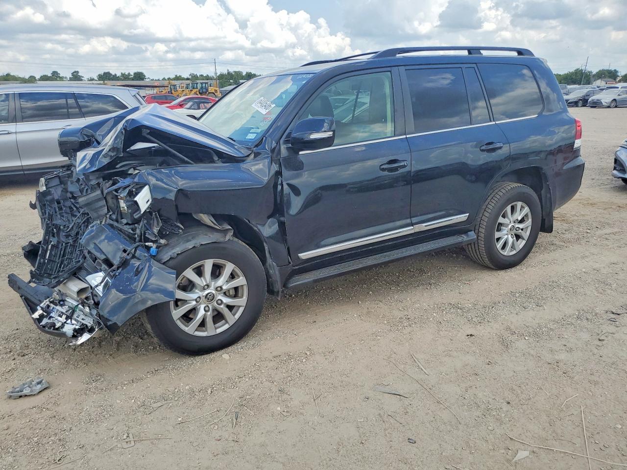 2019 TOYOTA LAND CRUISER VX-R