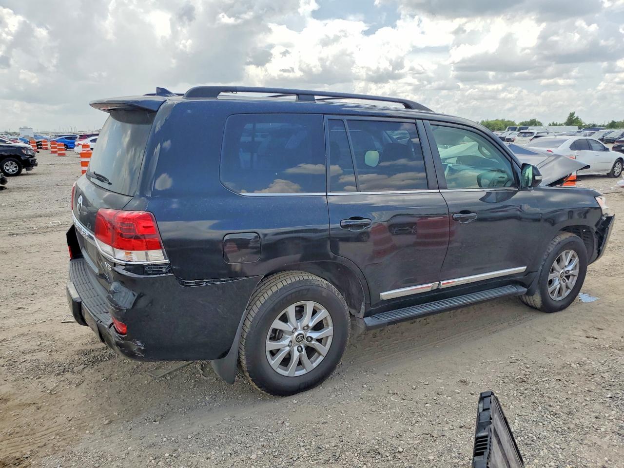 2019 TOYOTA LAND CRUISER VX-R — снимка 3
